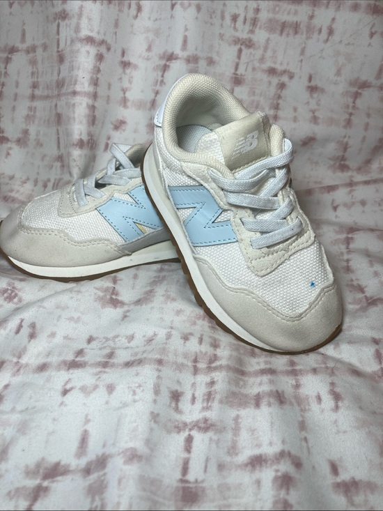 Nike Other - Kids New Balance 237 Bungee sneakers size 7.5 toddler
